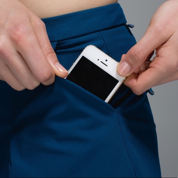 Lululemon Long Story Walking Short Blue Size 2 - Picture 3 of 12